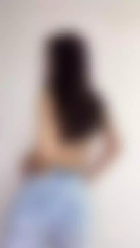 Eyes that sparkle, lips that captivate. 👿👿 by winonaoak