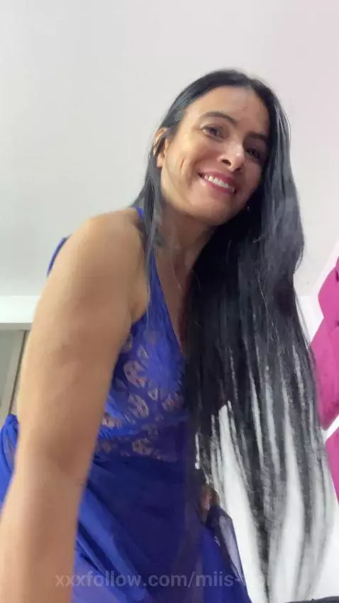 I'm in “I read you and I blush” mode 🫣 by miis-flora