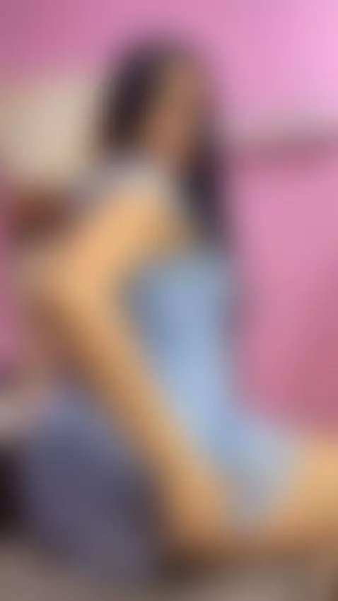 I need kisses by miis-flora