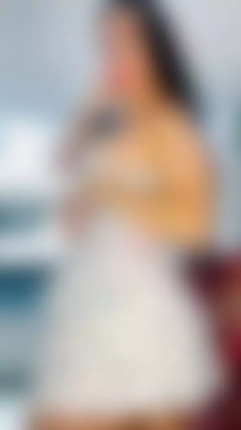 Do you want to fuck me? Yes or no 😈 by miis-flora