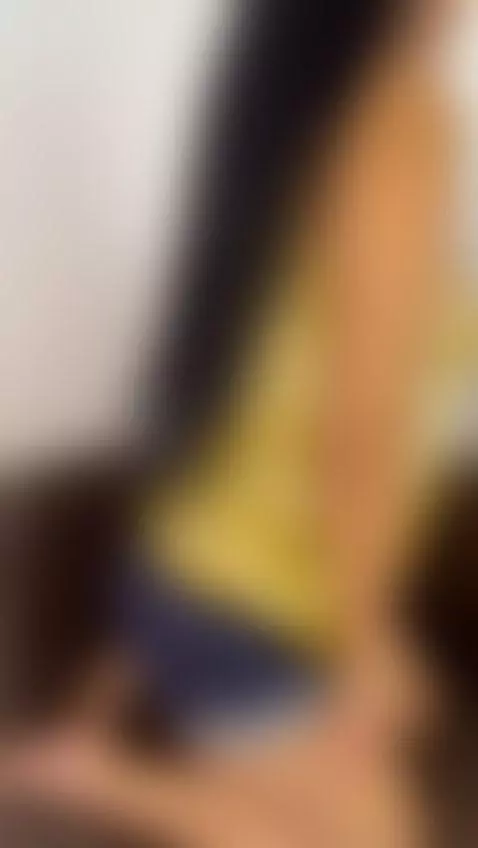 Would you fuck me while your wife is watching us? 🔥 by miis-flora