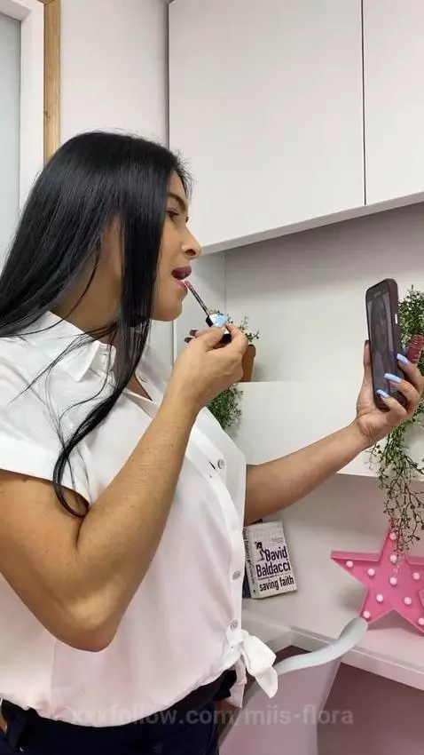 😜😜 by miis-flora