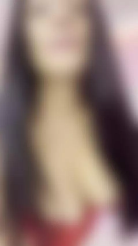 Come to bed 🔥🔥 by miis-flora