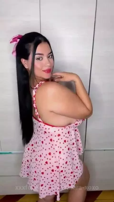 Have you ever jerked off to my ass at least once? 😈 by im-lara-xoxo