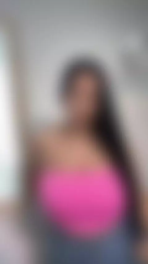 Confidence is the sexiest thing a woman can wear. 😈🔥 by im-lara-xoxo