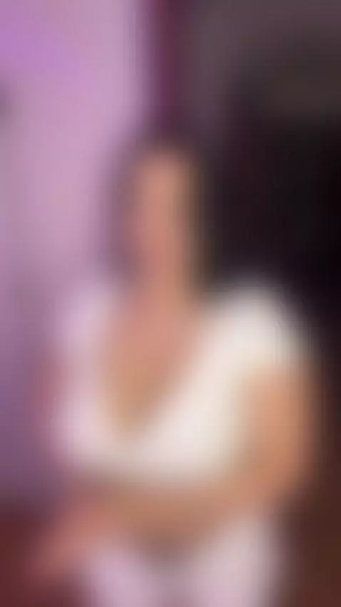 Sexy girl!! by im-lara-xoxo