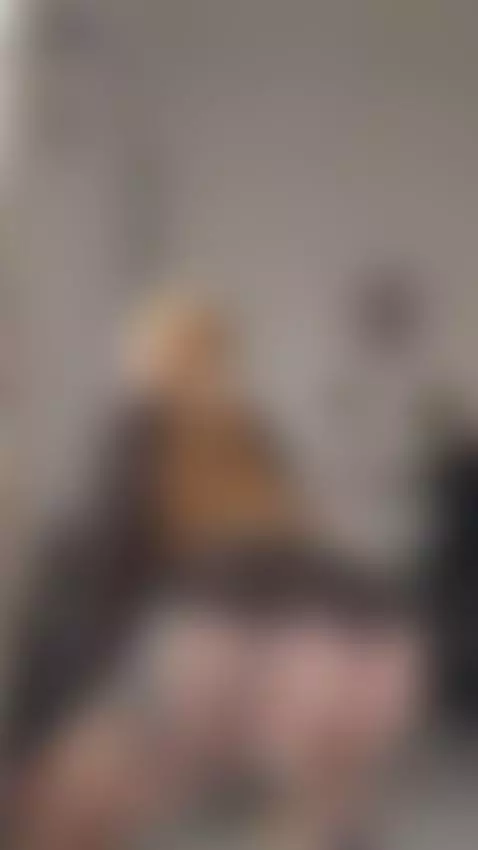 twerking, fishnets, bigass by coraljade01