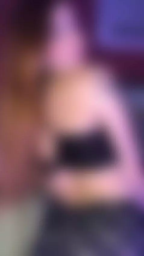 A sexy and hot girl. by ginger-violetta