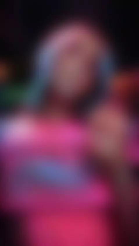 smoking in my own world by veroalva