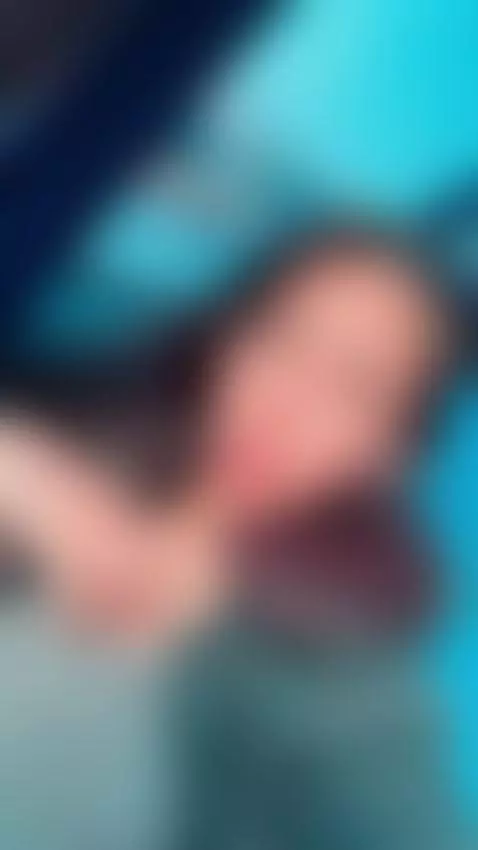 kiss kiss by amybuunny