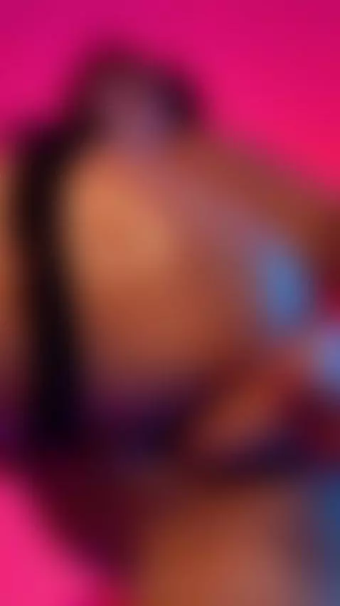 latina, brunette, fuckpussy by amybuunny