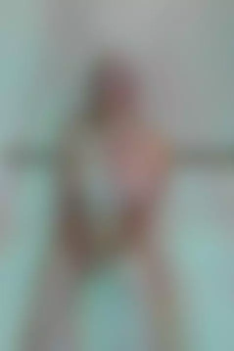 A rich shower with dildo by anikafisher