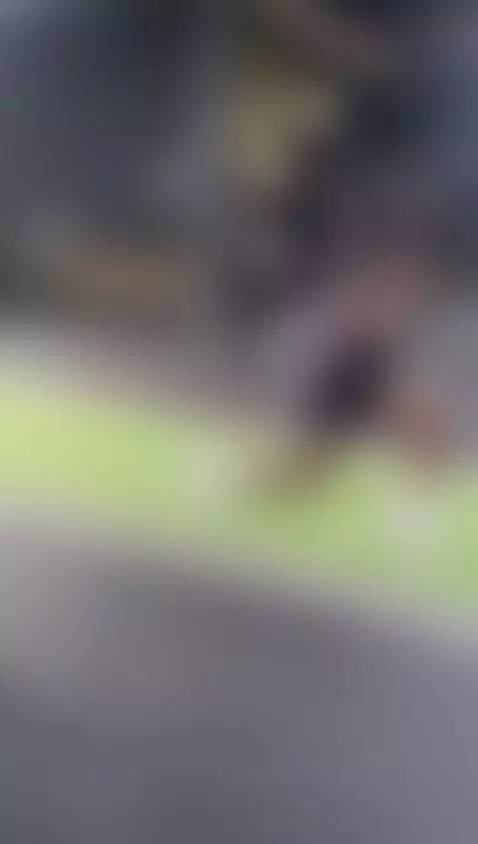 mmm aI sweat my buttocks while the gym trainer touches his p... by annyosorio07