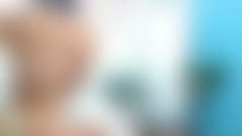 Oiling my ass to make u cum faster by shynlittlewanda