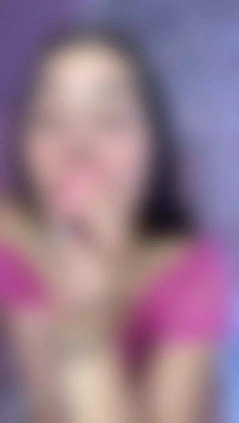 The red lipstick will always be my favorite by valen-cortes