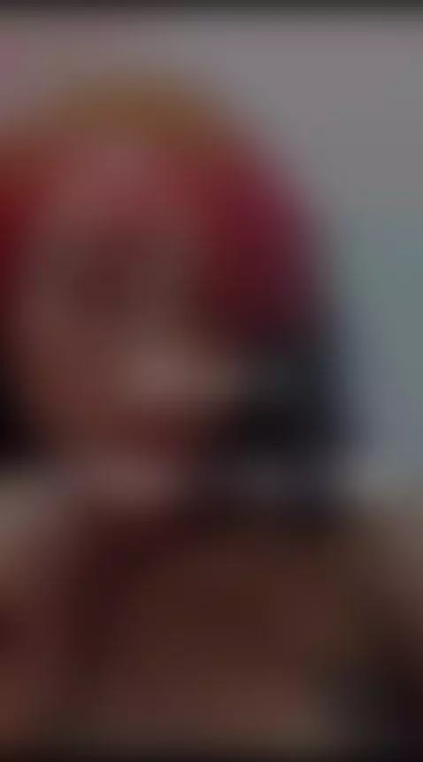 A little about me by salome-wiilliams