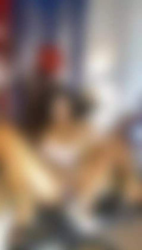 playing with the dildo by hailey16