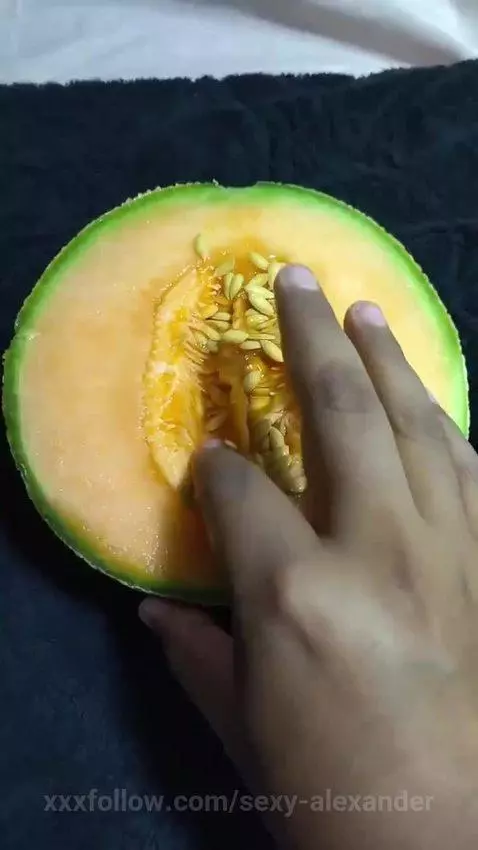 quieres el video completo?? by sexy-alexander