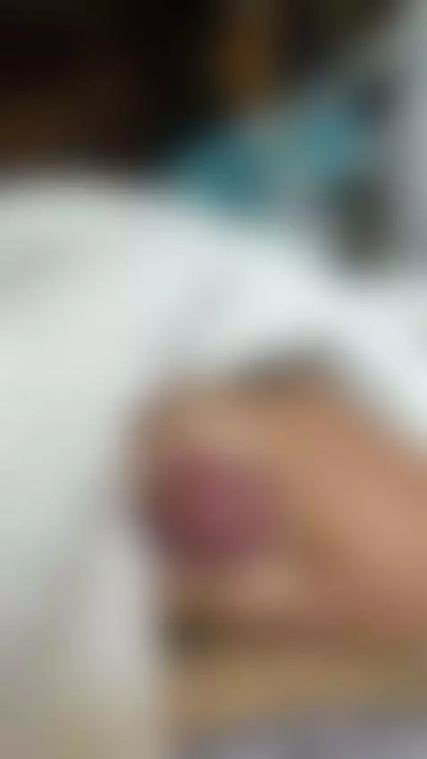 buenos diaaaaas hoy la tengo bien dura y lubricada by sexy-alexander