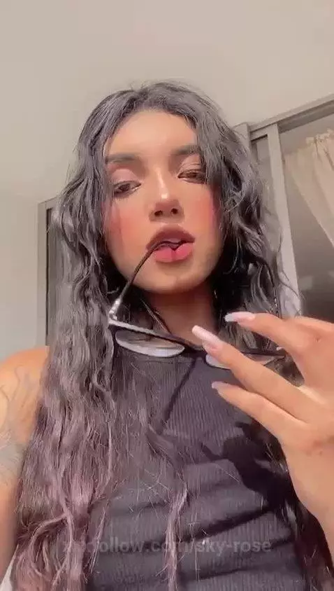 mmm let me suck that cock 💦💦 by sky-rose