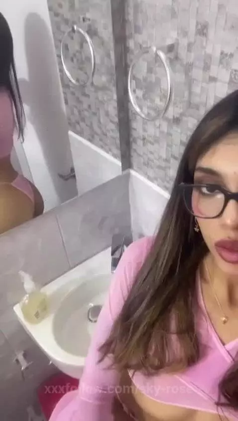 Happy fun friday! What are you waiting for to have fun with ... by sky-rose