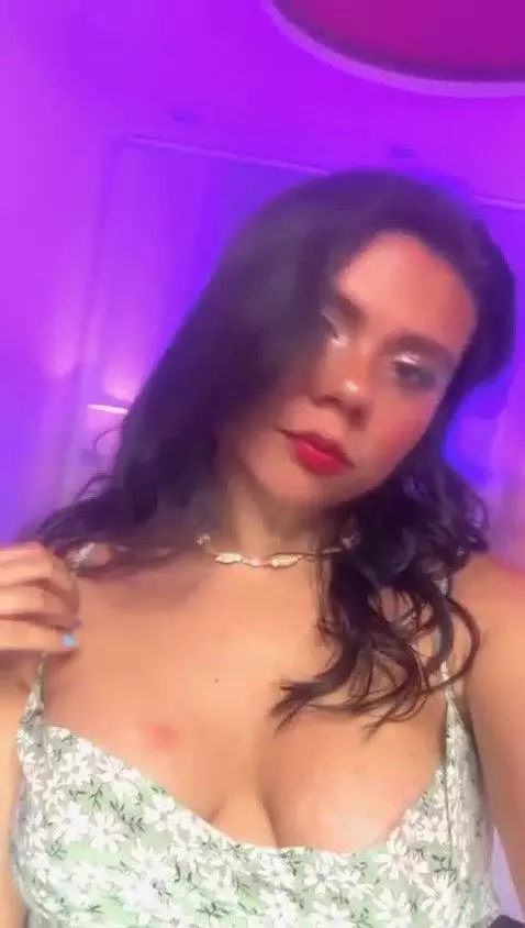 - O N L I N E - by naty-pristonn