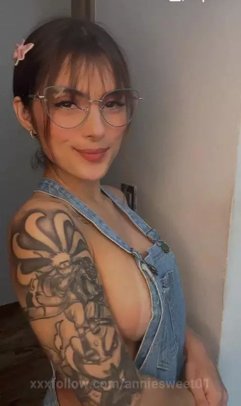 What is hiding over here ?  🫣 by anniesweet01