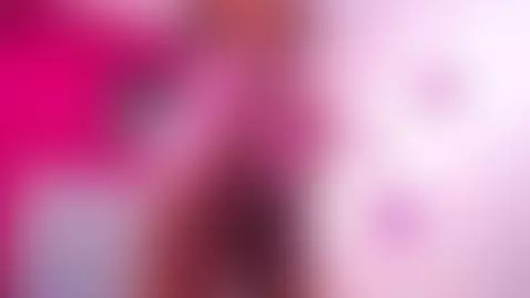 Hot cinnamon roll waitting for you to eat it💦🔥🥵 by creamyy-ebony