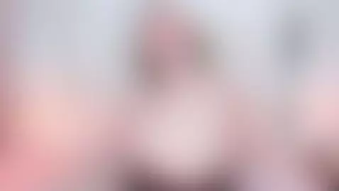 quiero rebotar mis enormes tetas en tu cara y que luego me f... by samarajhonson