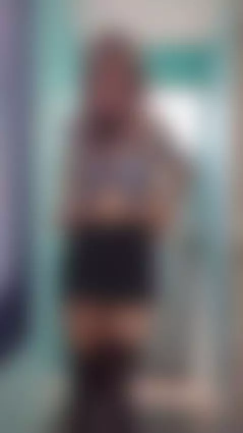 me ayudas ?👌🏻❤️ by nailahbutterfly