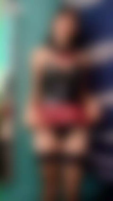 te gusta el traje by nailahbutterfly