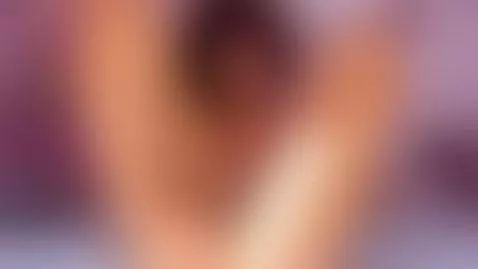 WOULD YOU LIKE A GOOD FOOTJOB WITH A HAPPY ENDING? by katty-lozano