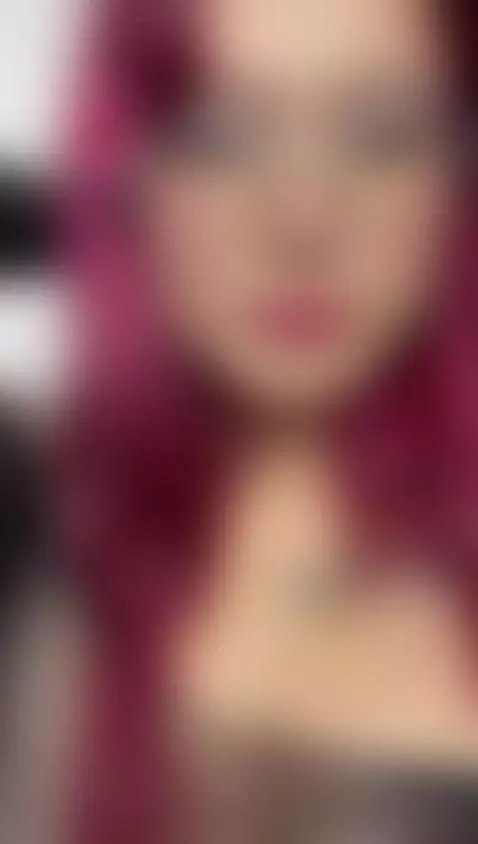 I'll invite you to my room
https://stripchat.com/miafernande... by miafernandez2000