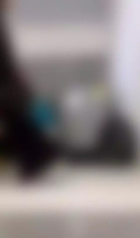 iba a lavar mi pantalon y se vio mi enorme culo 🔥🥵🥵 by sarablack4