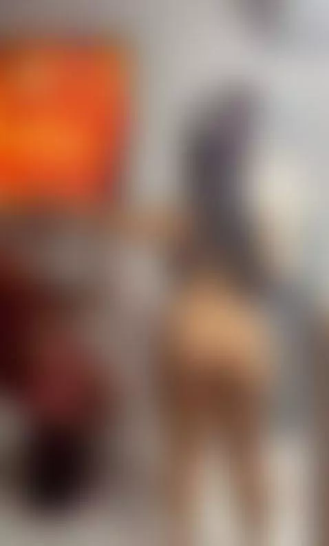 queires ver como aplico crema en mi enorme culo rebotando🔥🥵🥵 by sarablack4