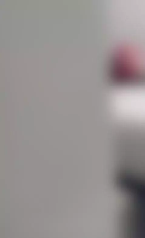 me estaba vistiendo y mi amigo me estaba  espiando 🥵 by sarablack4