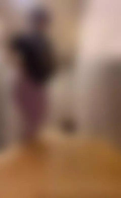 mira como hago rebotar mi enorme trasero en el gym by sarablack4