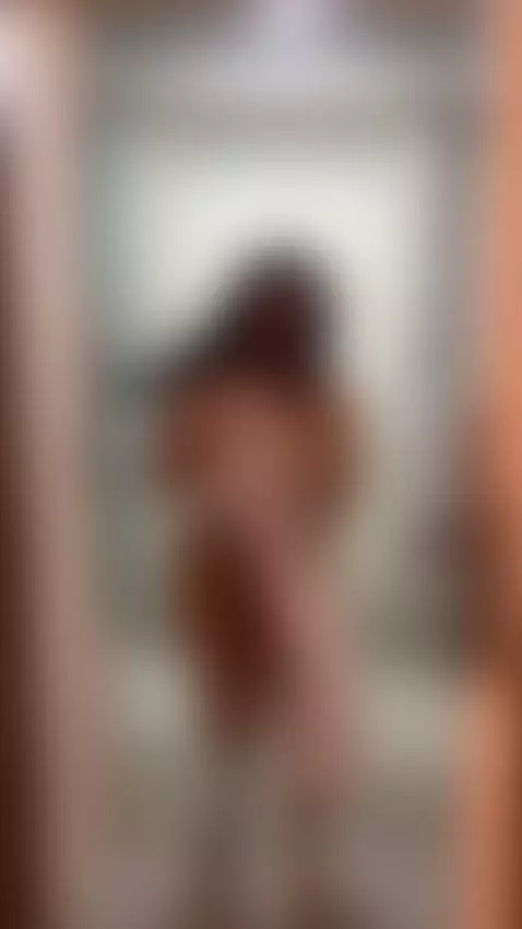 Creo que las camaras de seguridad me vieron 🥵👀 by sarablack4