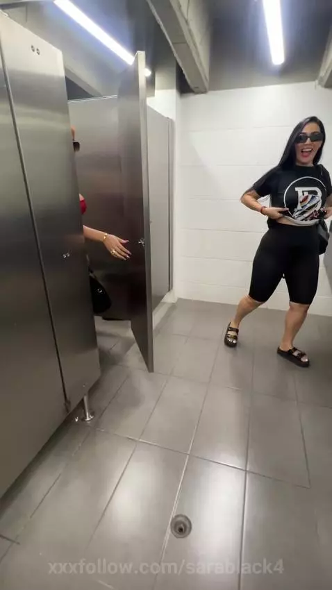 Hhaha casi me atrapan 👀😱 by sarablack4