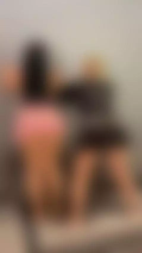 aplauzos para esa vergota 🍑 by sarablack4