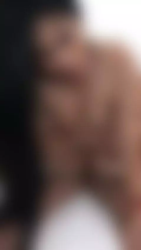 Te pongo a rebotar mi culo? by sarablack4