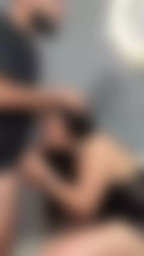 Que rico chupar duro y hasta el fondo 🍆💦 by sarablack4