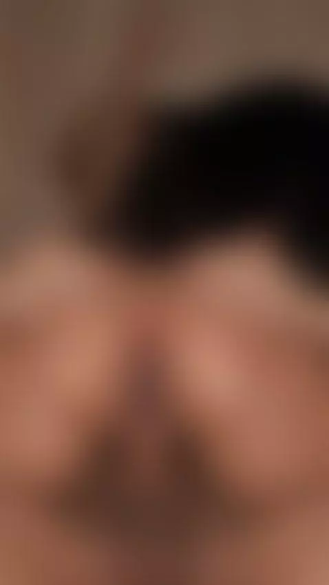 Montandole la verga a mi vecino antes de que llegue mi marid... by sarablack4