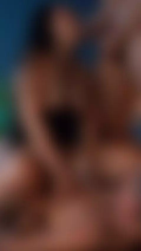 Saboreando verga mientras cabalgo como una vaquera maestra🍆🍑... by sarablack4