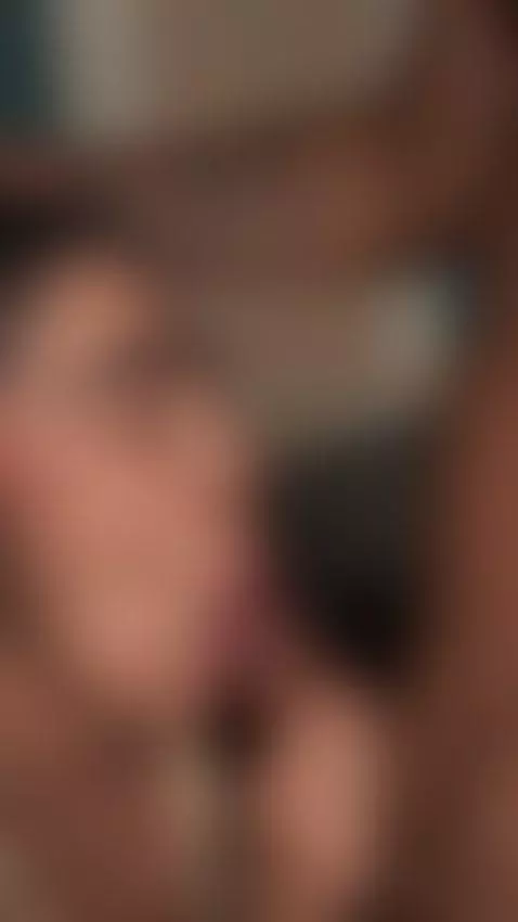 Sacandole toda la leche con mi boca y mi lengua juguetona 😈🔥 by sarablack4