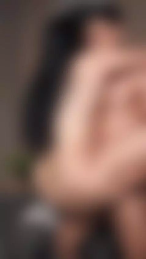 Se siente muy caliente mientras entra en mi coño😈 by sarablack4