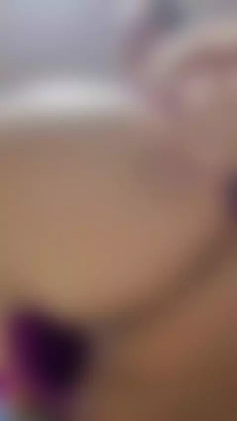 mira mi enorme trasero 🔥🥵queiro ponerlo en tu cara by sarablack4