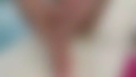 mira como disfruto masturbar el dildo con mis hermosos pies ... by sarablack4