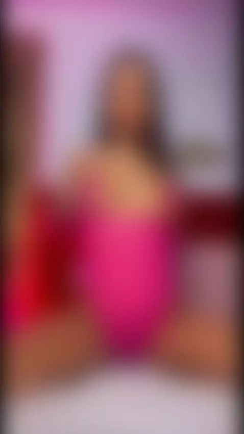 kiss me or fuck me ? by iamlaracandy