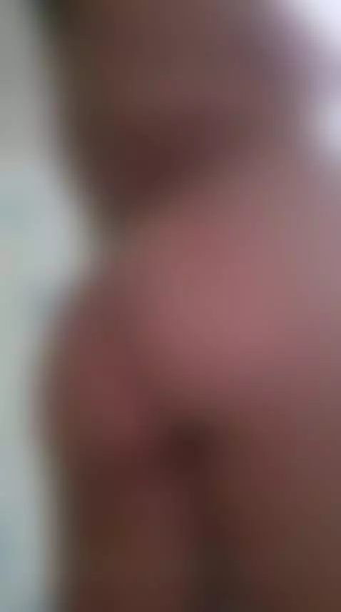 A hard spanking while the water runs down my body?? 😈 by anitabunny